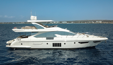 Azimut 80 / 2015